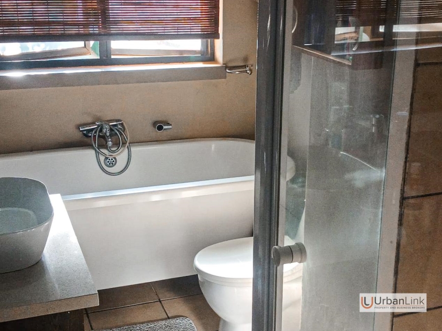 3 Bedroom Property for Sale in Safari Gardens North West